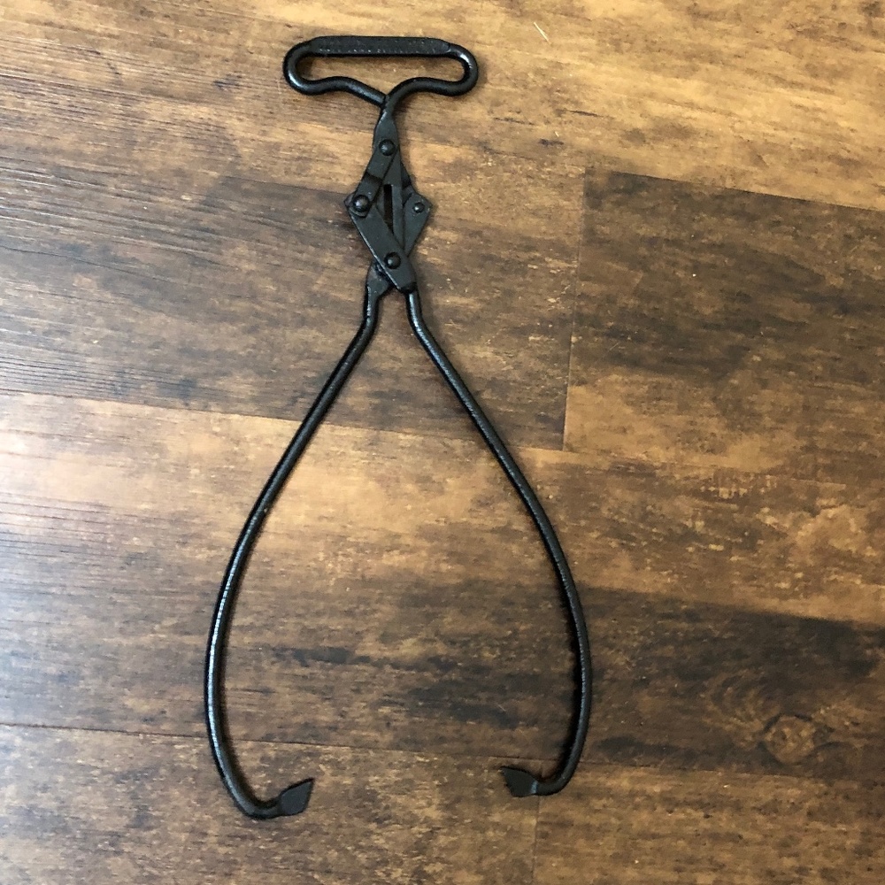 Antique Cast Iron Ice Tongs – Peoples Ice Co. – Large Block Ice Tongs, NY - Picture 2 of 16